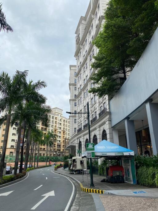 Layover Staycation Walking Distance To Naia T3 Apartment