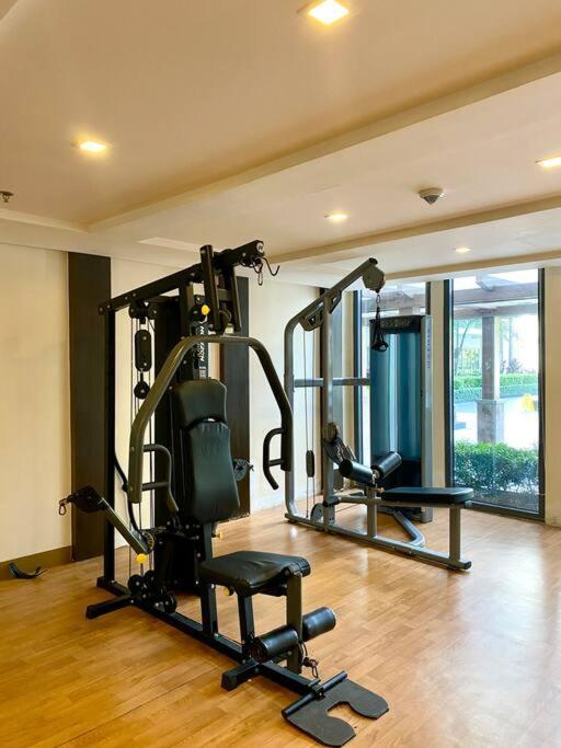 Apartment Layover Staycation Walking Distance To Naia T3