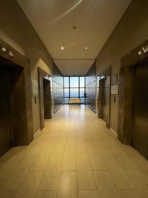 Apartment Spacious Unit In Gramercy Makati Manila