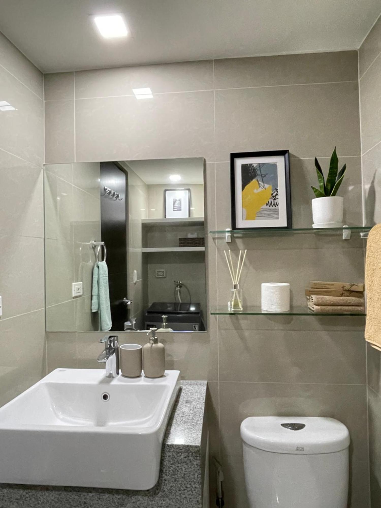 Cozy Place With Lots Of Storage Apartment Manila