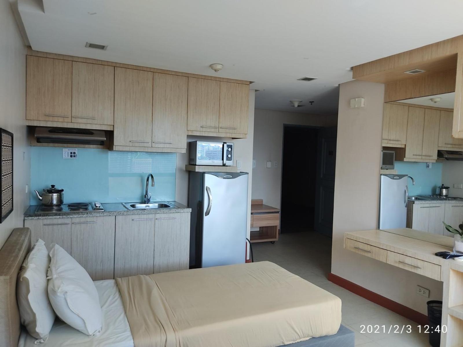 Twin Beds With View Apartment *