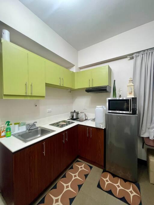 Apartment Elevated Staycation Bgc Venice Grand Canal