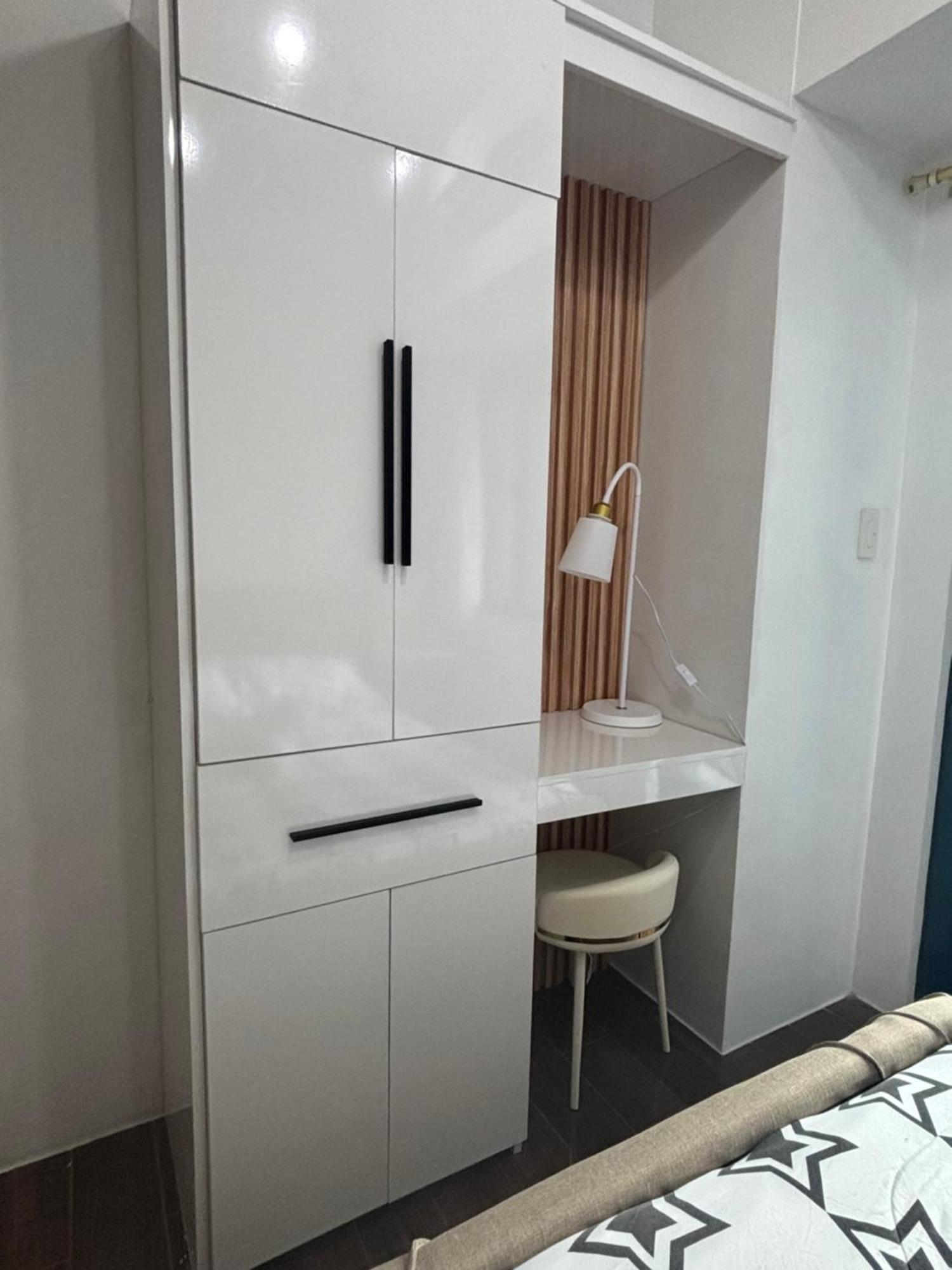 Air Residences *