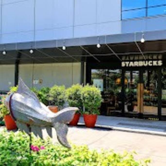 10g Cozy At Park Mckinley West Near Venice Mall Apartment