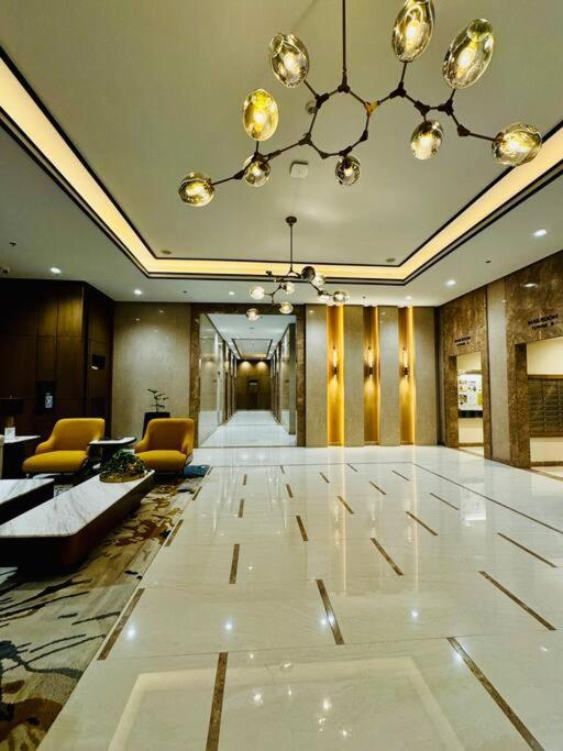 10g Cozy At Park Mckinley West Near Venice Mall