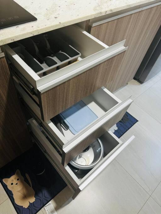 10g Cozy At Park Mckinley West Near Venice Mall Apartment *