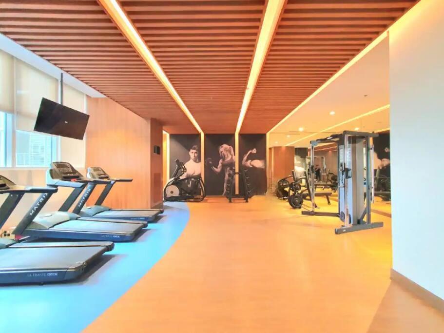 Apartment 10g Cozy At Park Mckinley West Near Venice Mall