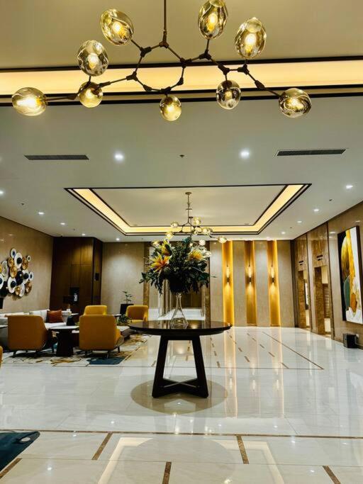 10g Cozy At Park Mckinley West Near Venice Mall Apartment *