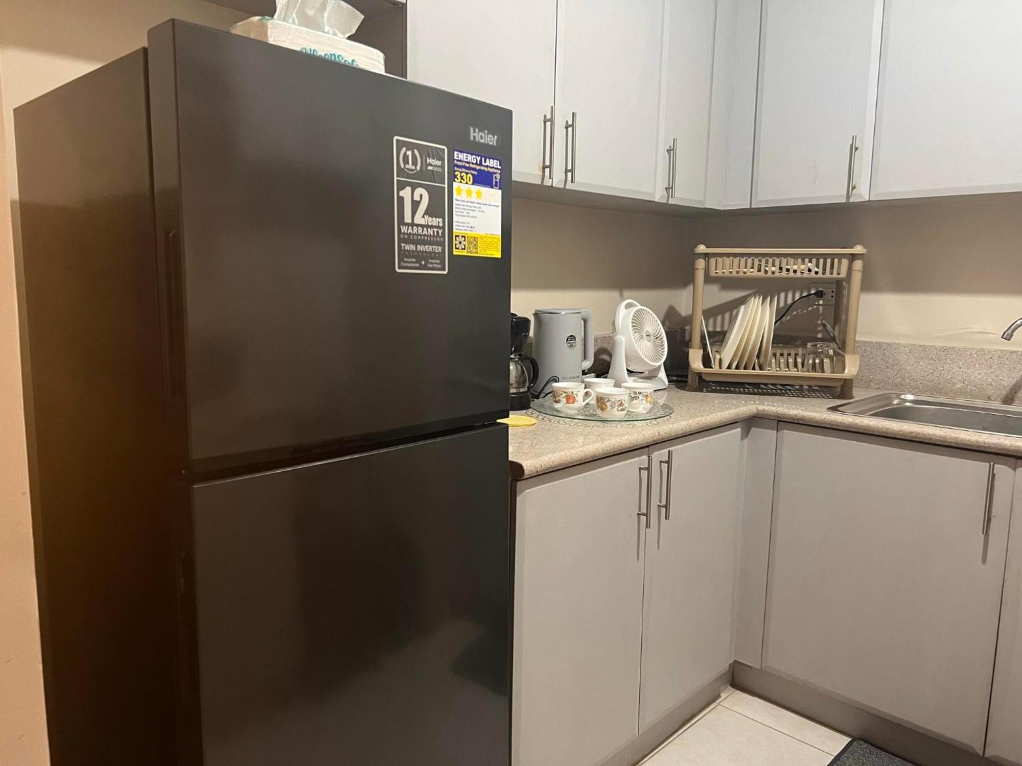 2 Bedroom Unit Apartment Manila