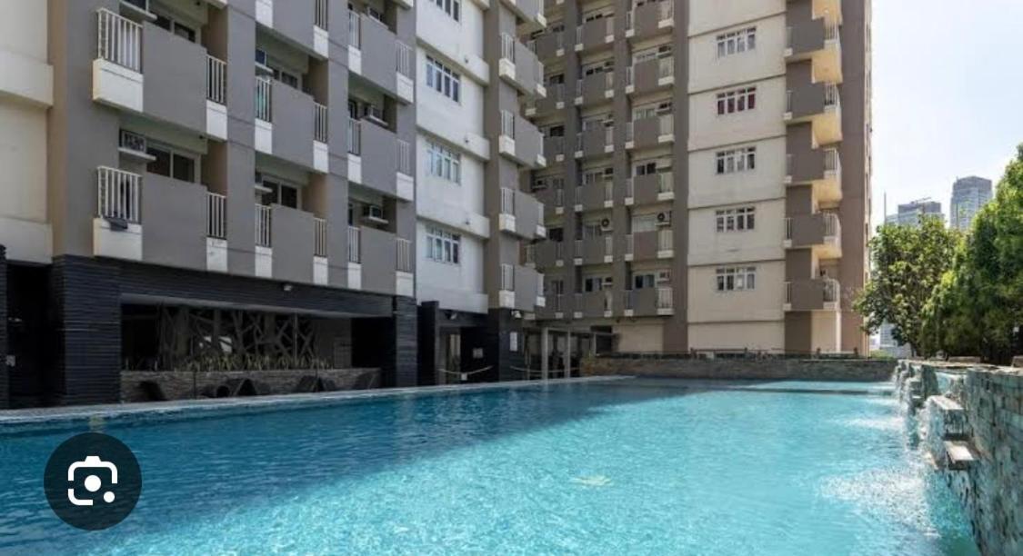 Cozy Near Greenbelt Makati * Manila