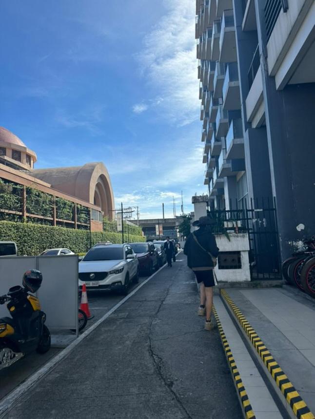 Layover Staycation Walking Distance To Naia T3