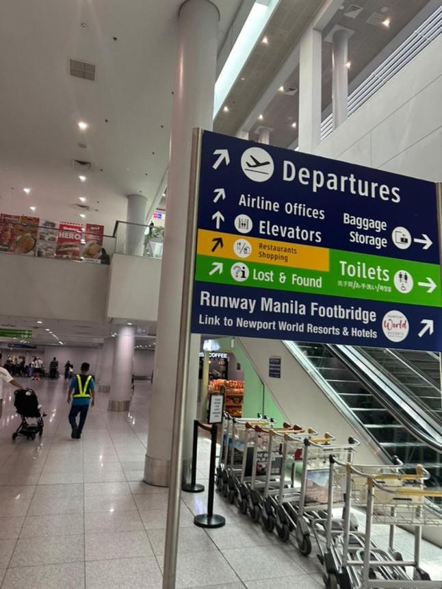 Layover Staycation Walking Distance To Naia T3 Apartment Manila