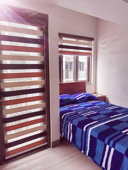 2 Bedroom Near Moa S Residences