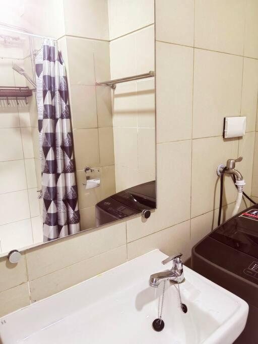 2 Bedroom Near Moa S Residences Manila