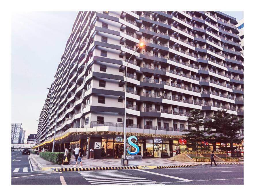 Apartment 2 Bedroom Near Moa S Residences *