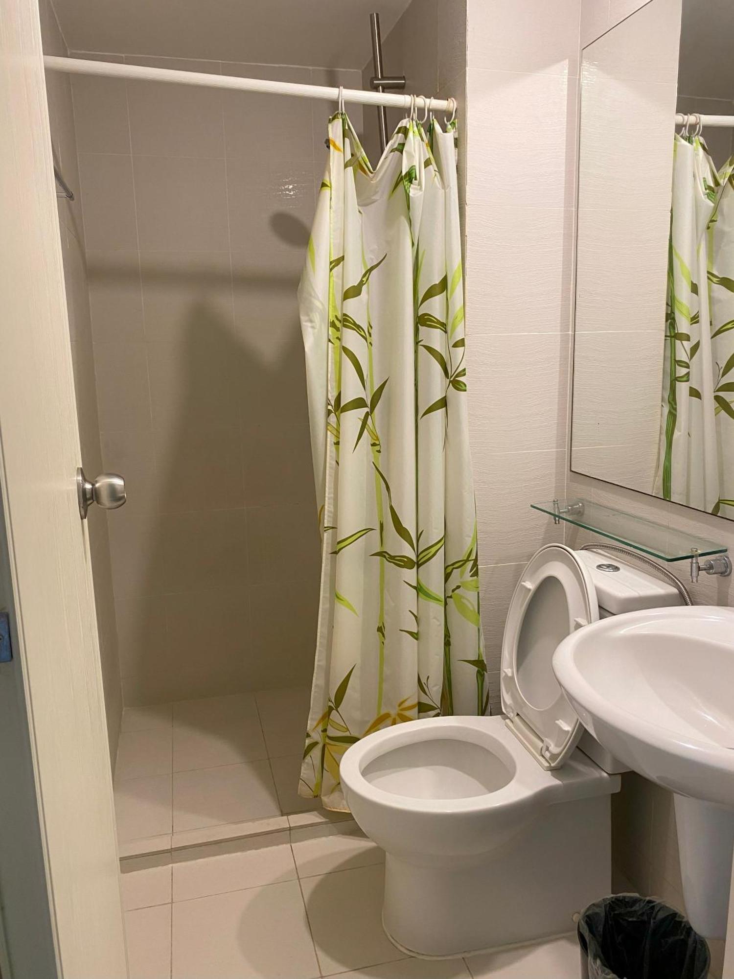 Azure Urban And Residences By Rosary *
