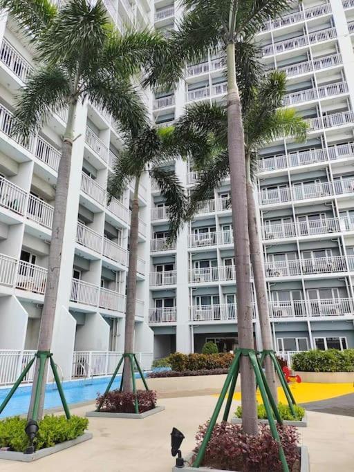 Apartment Skyview Condotel Free Wifi&netflix Near Moa&naia *