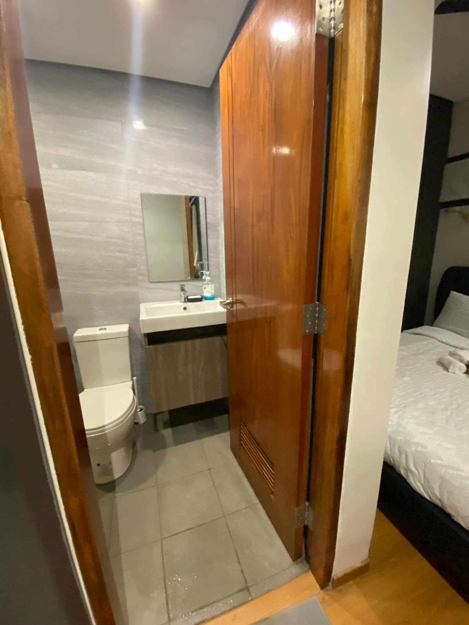 Homestay Entire Greenview Executive Village 3 Bedroom