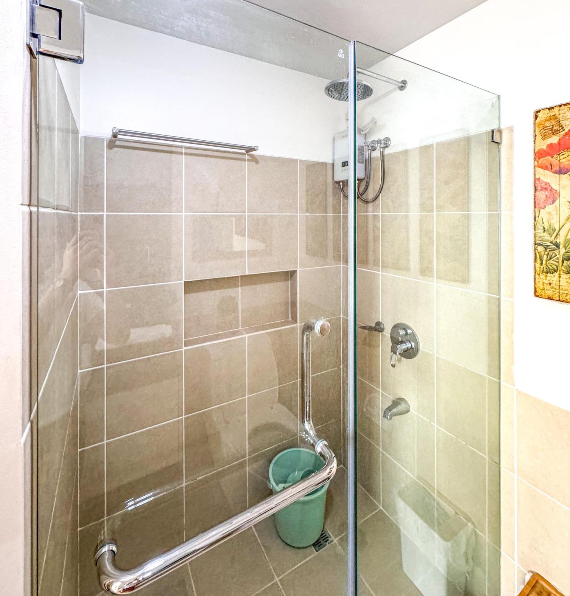 Spacious 1br With Sunset View At The Celandine