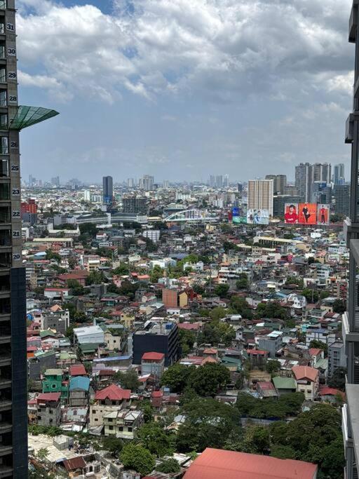 At The Heart Of Bgc Located At Uptown Parksuites Manila