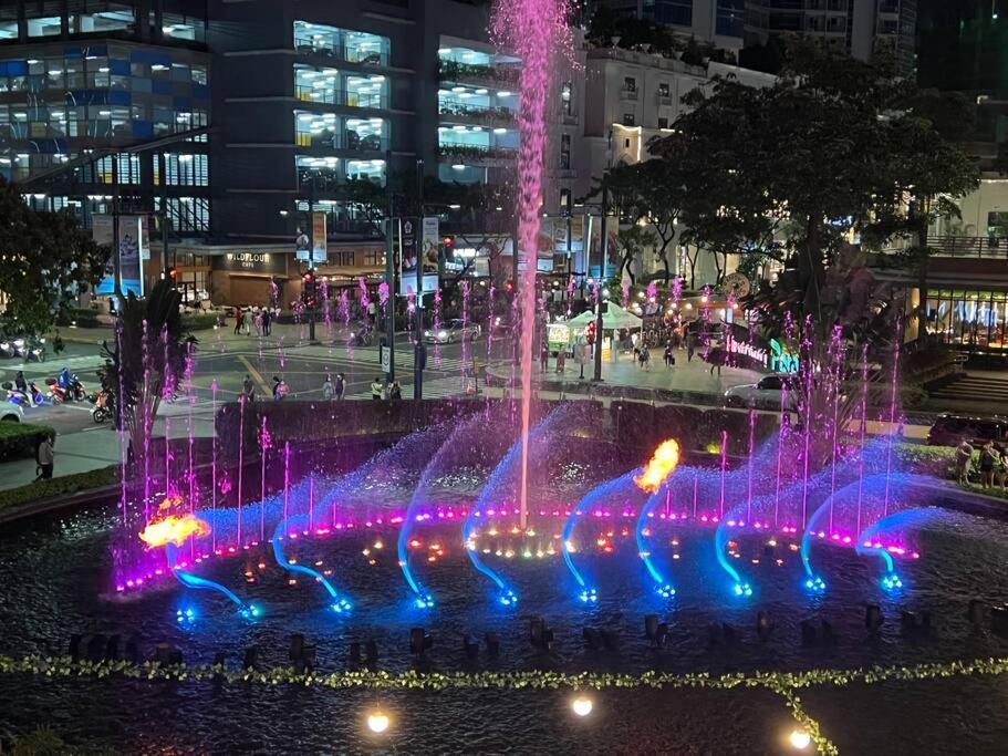 At The Heart Of Bgc Located At Uptown Parksuites *