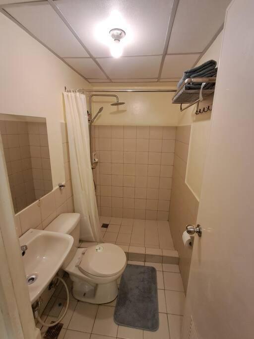 Apartment Cozy Beside Mall,mrtboniedsa