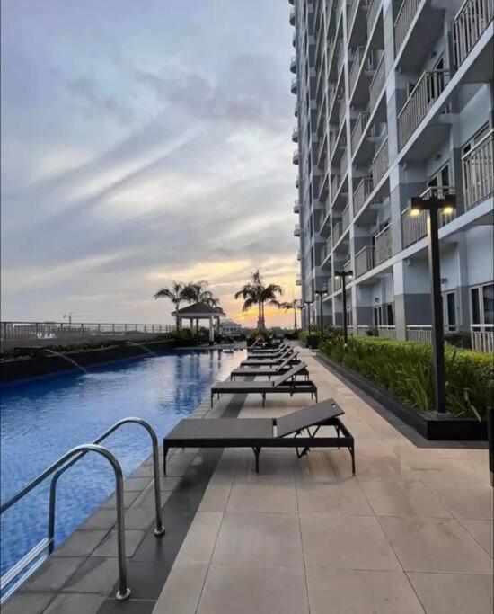 2br Solana Near Moa Picc Naia Apartment *