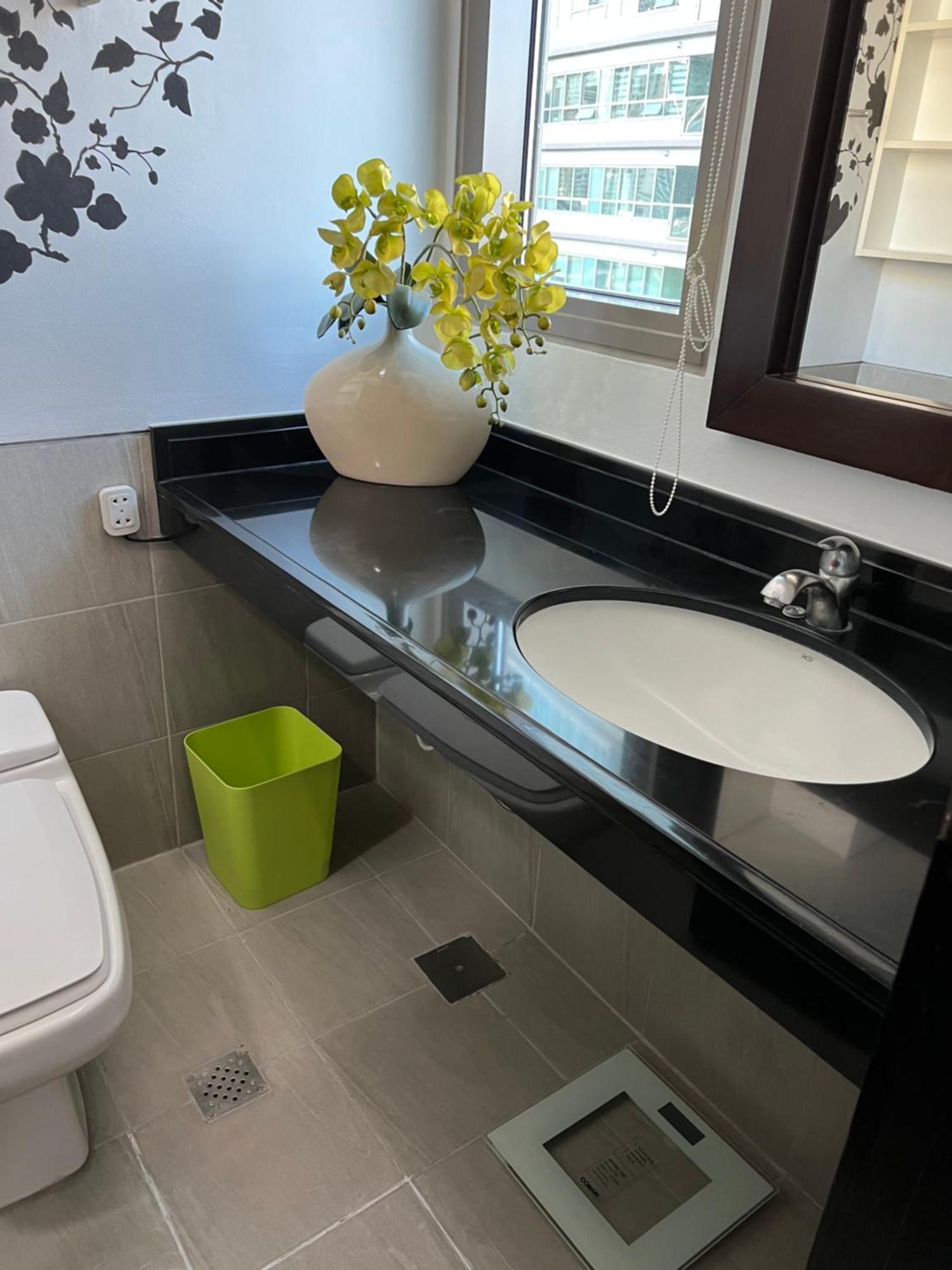 2 Bedroom Greenbelt - Longterm Only * Manila