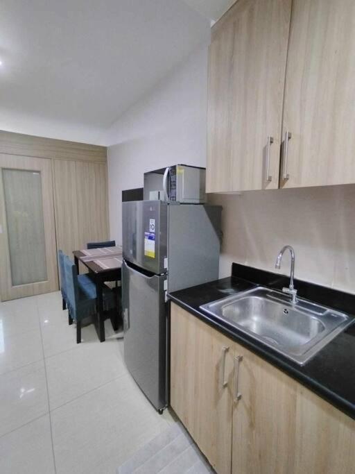1 Bedroom Pool View With Balcony At Shore Residences * Manila