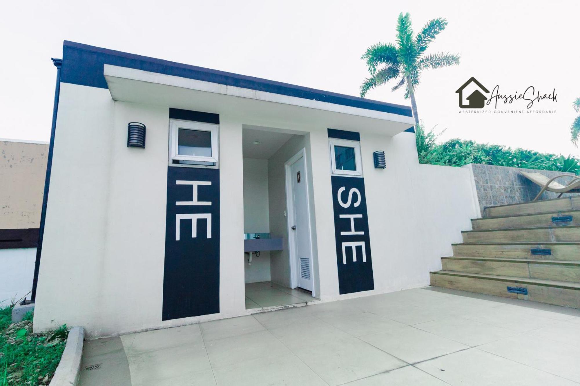 Aussie Shack - 2br Modern With Skyline View Apartment