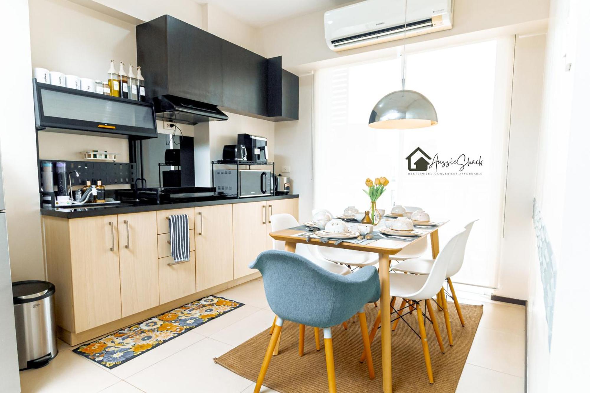 Aussie Shack - 2br Modern With Skyline View