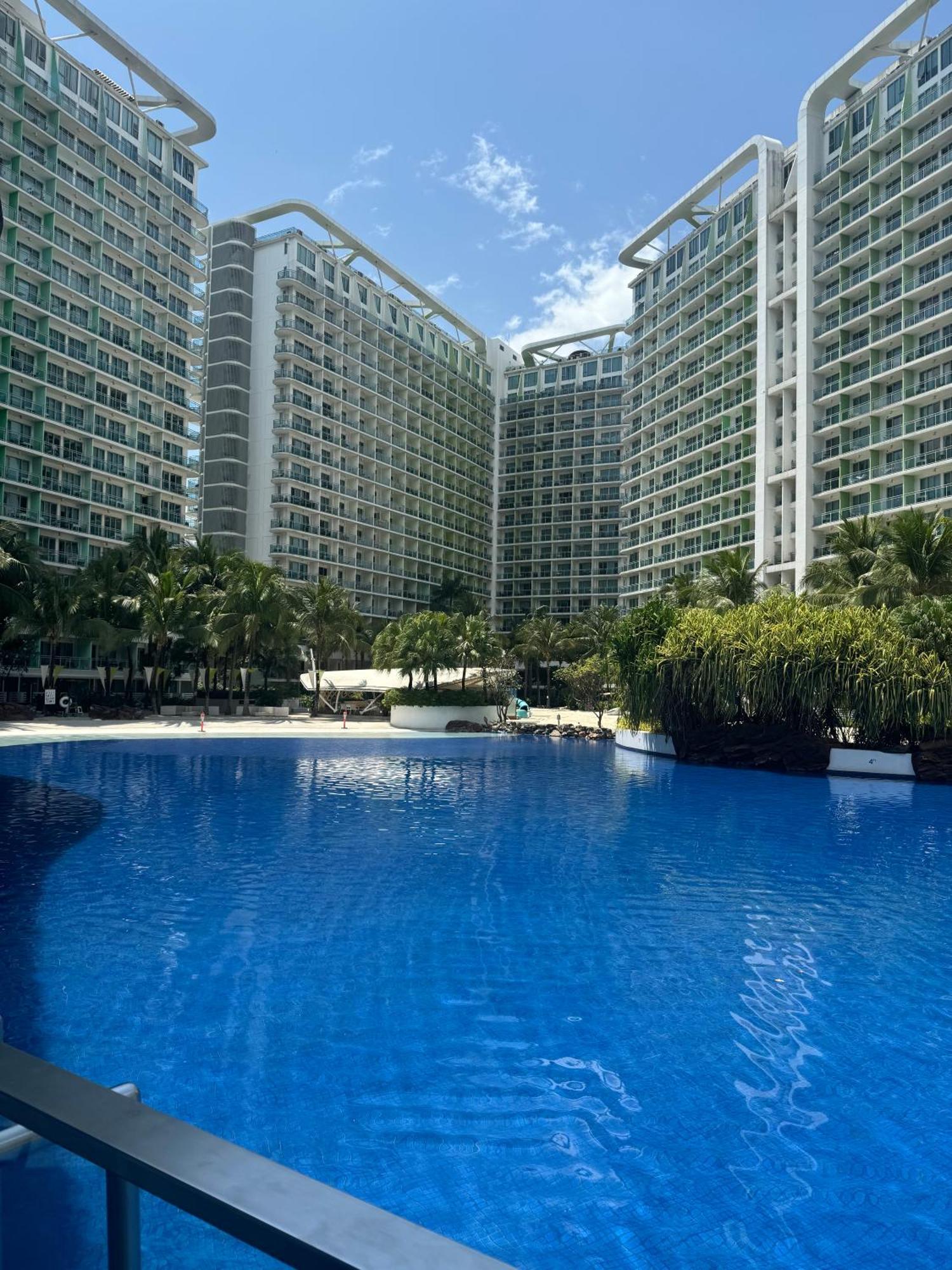 Dwell At Azure Urban Residences Bahamas Tower Manila