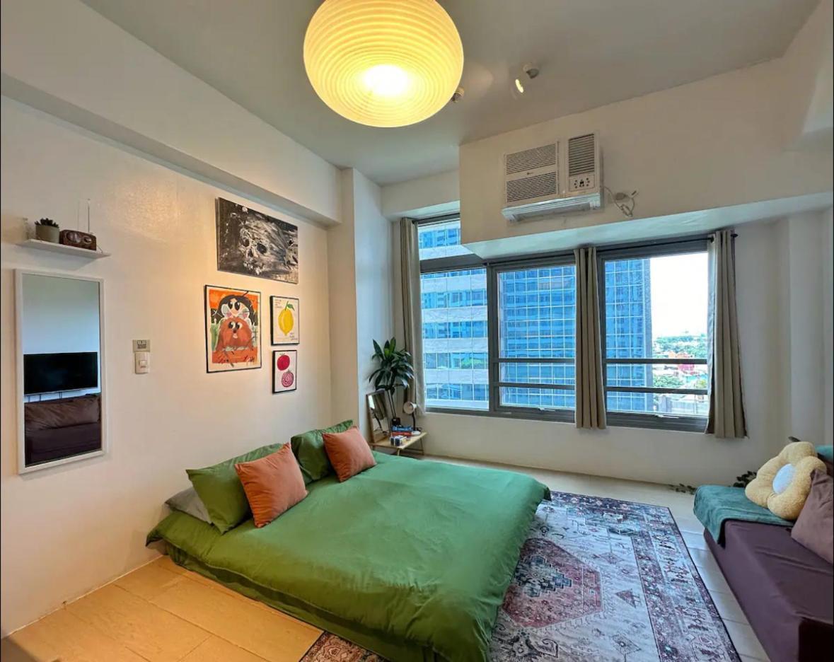 Unique Fast Wifi Free Pool & Gym In Eastwood Apartment Manila