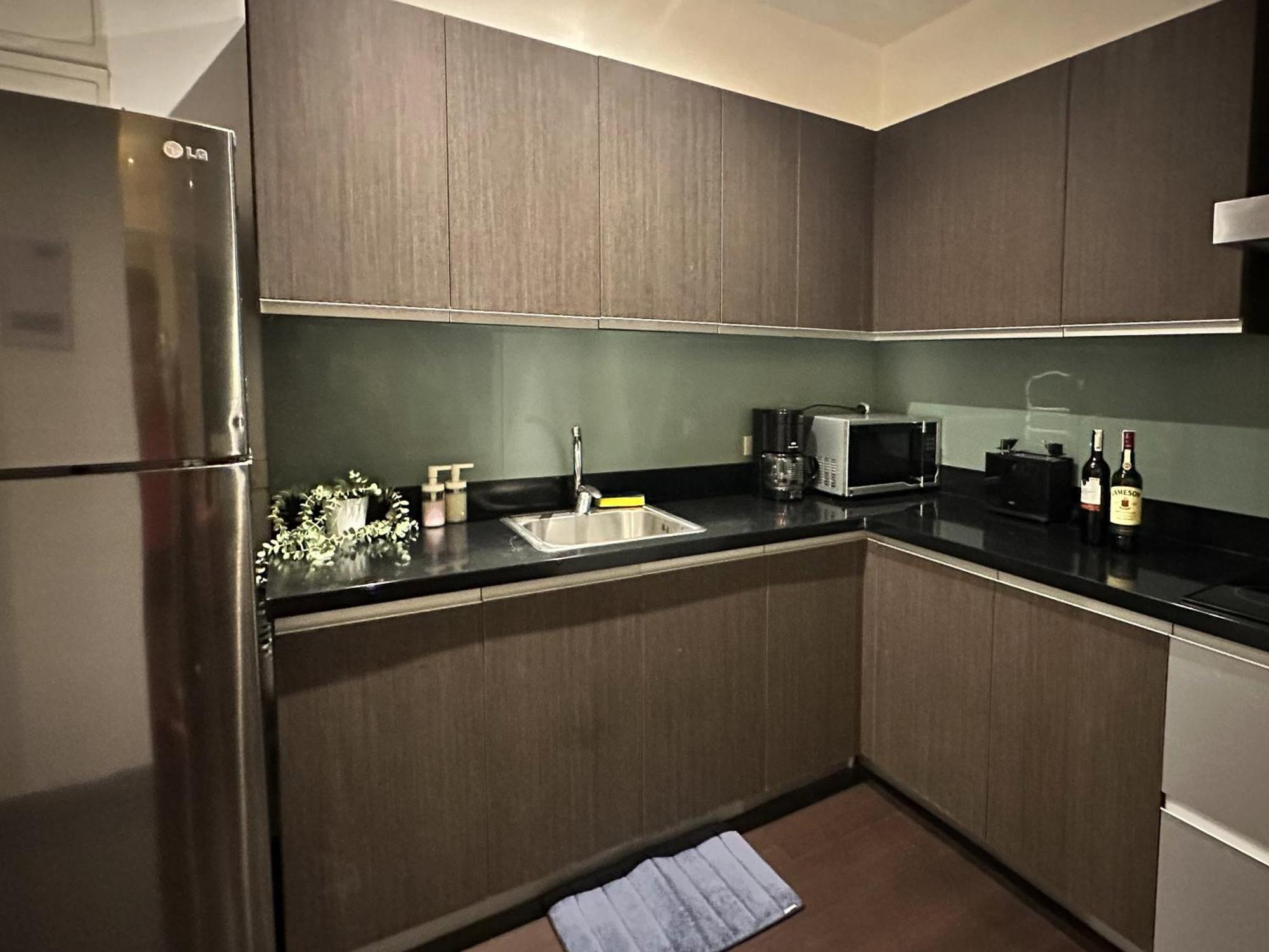 Apartment Ultimate Family Staycation At Gramercy Residences Makati Manila