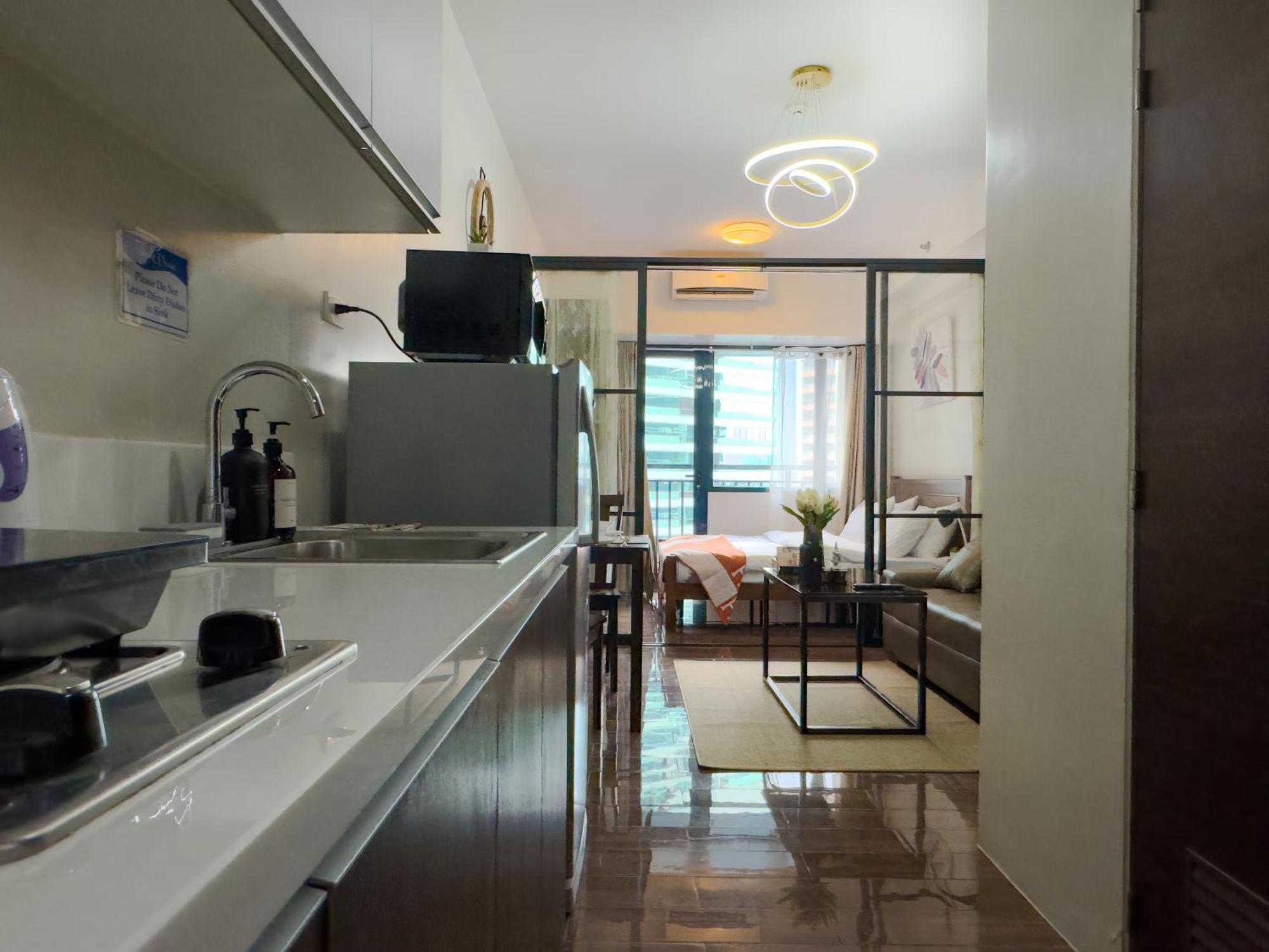 1br Makati, Air Residences M008
