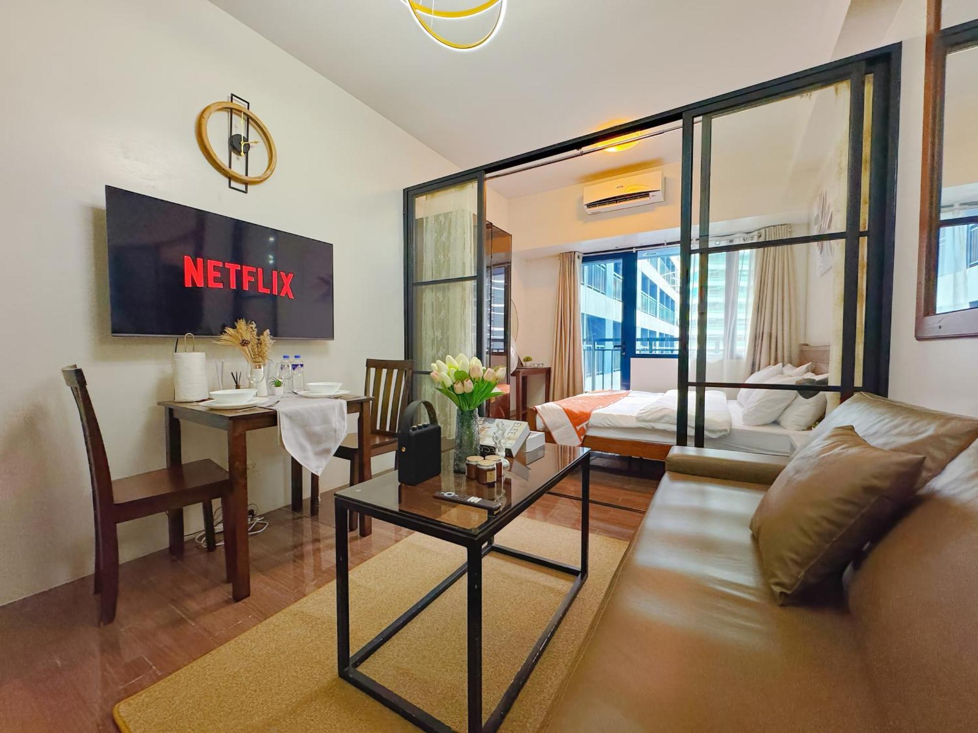 1br Makati, Air Residences M008 Apartment