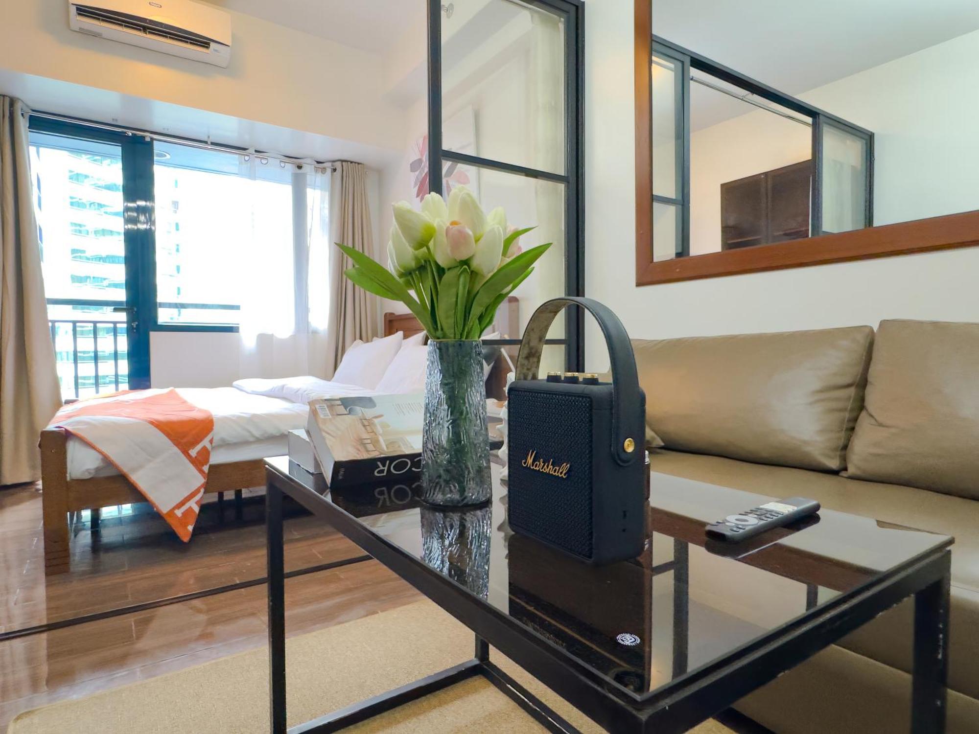 1br Makati, Air Residences M008 * Manila
