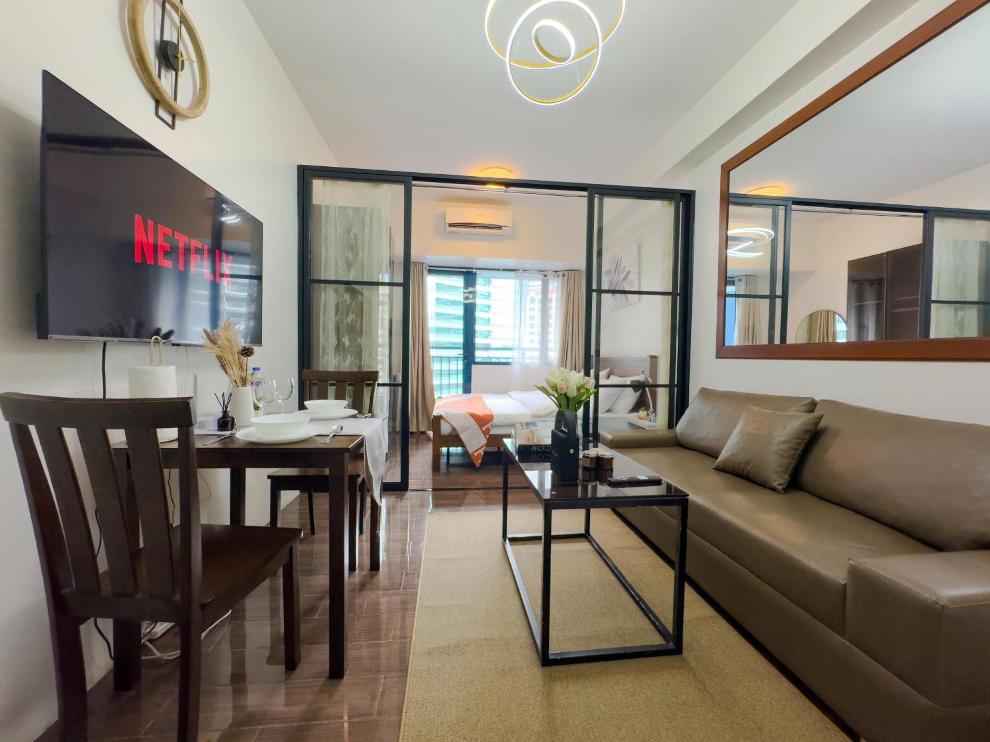 1br Makati, Air Residences M008 Apartment