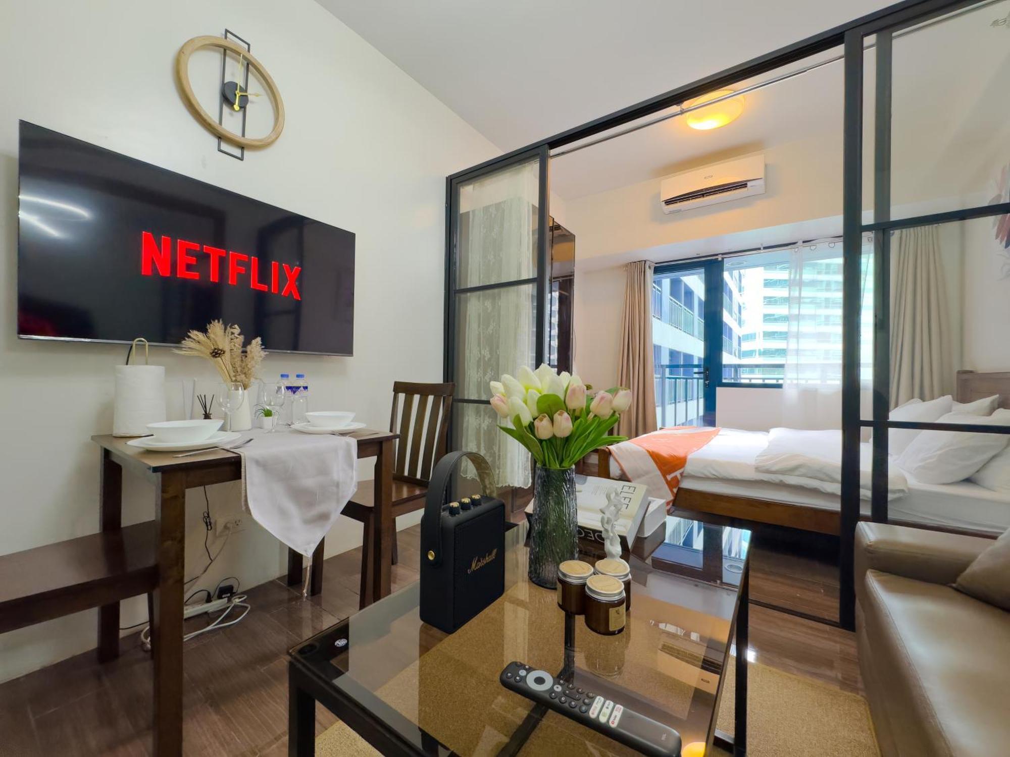 1br Makati, Air Residences M008 Apartment