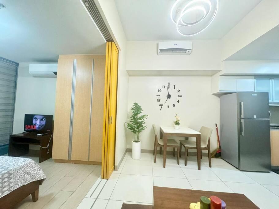 Luxurious Place In Uptown Bgc *