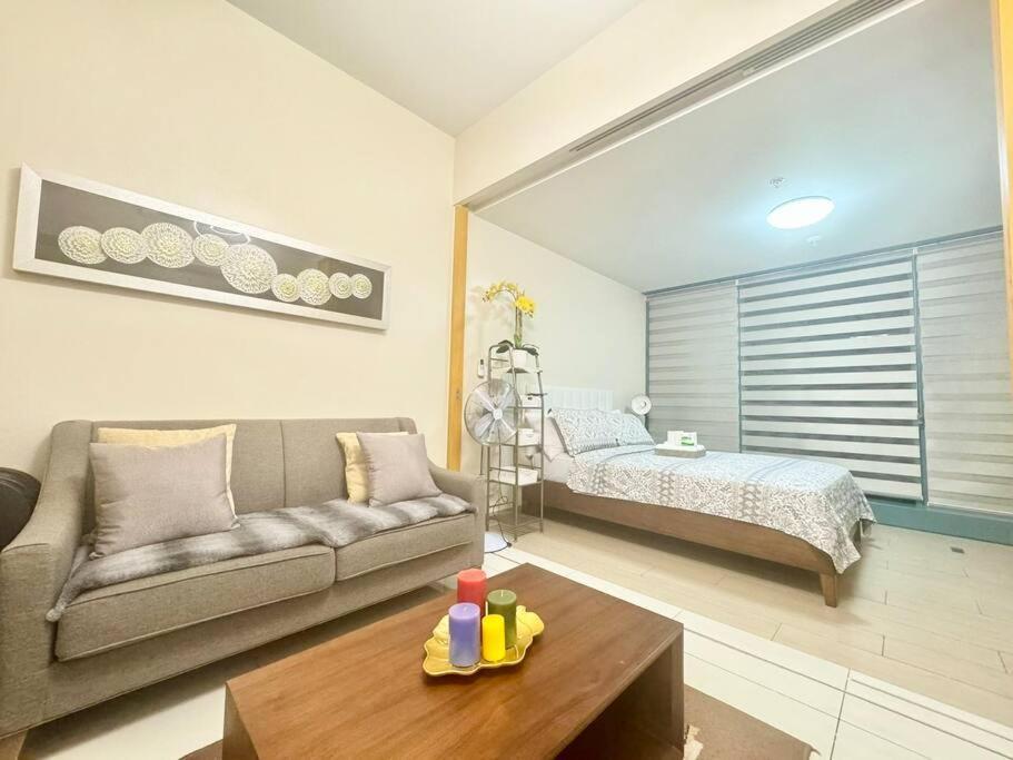 Luxurious Place In Uptown Bgc Manila