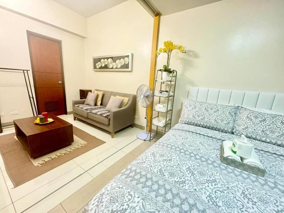 Luxurious Place In Uptown Bgc *
