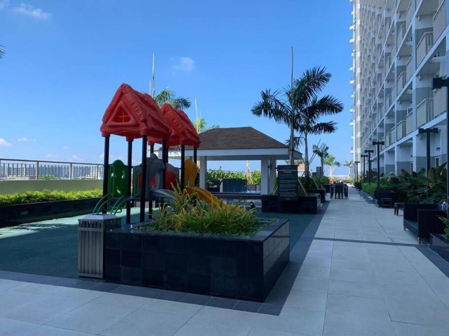 1br Unit At Coast Residences Manila