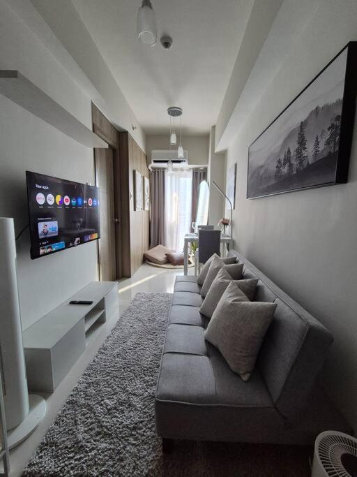 1br Unit At Coast Residences *