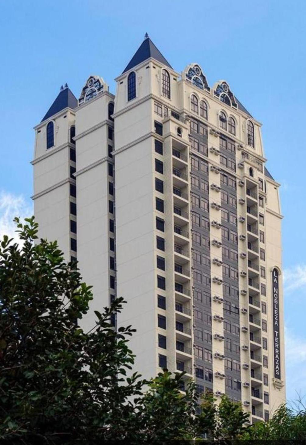La Nobleza Apartment
