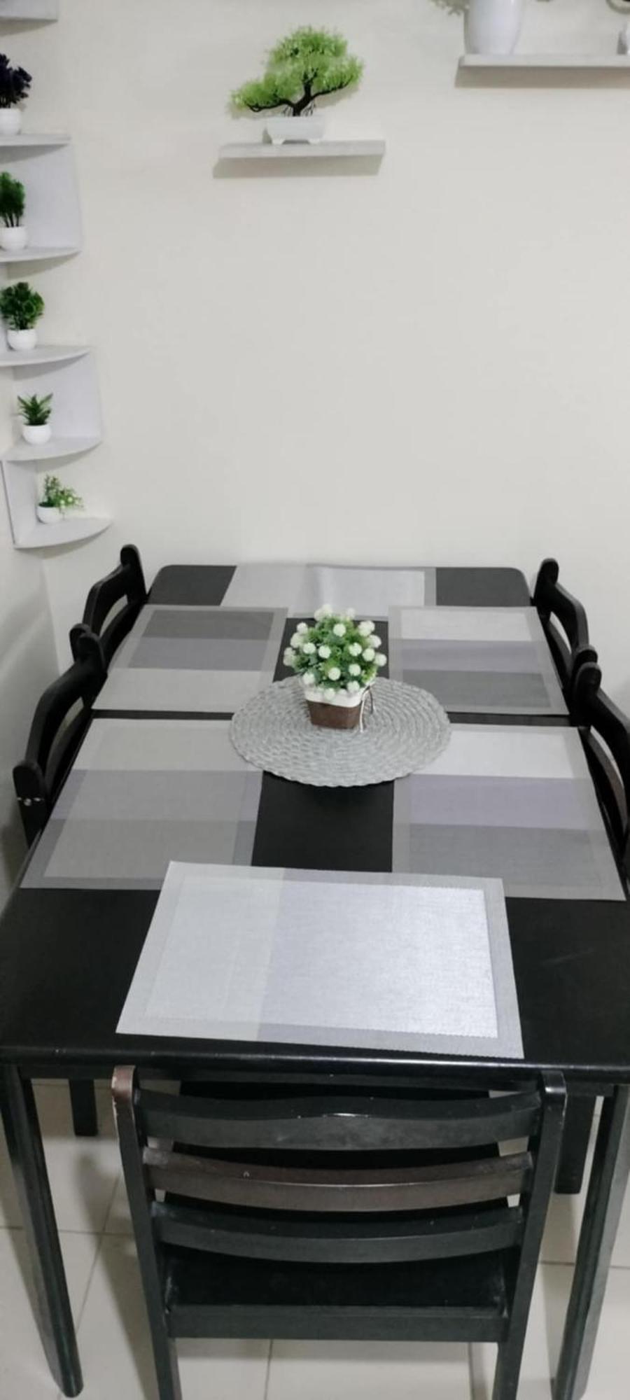 Jelyn Staycation At Urban Deca Homes *