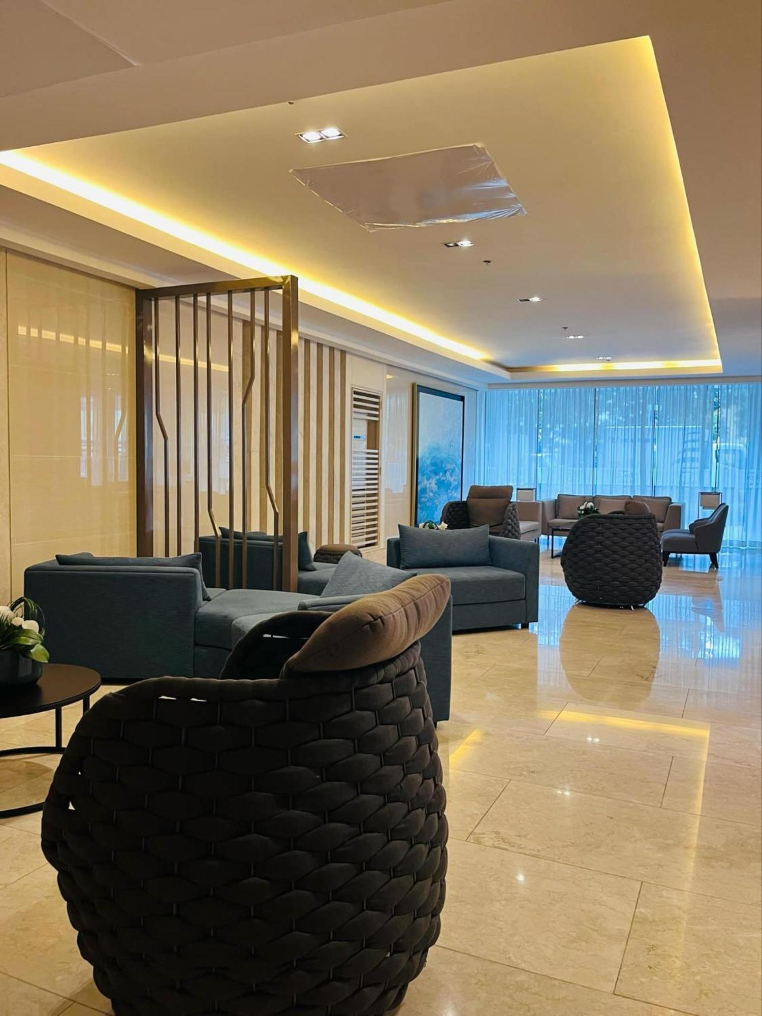Apartment Modern Escape Near Moa And Airport With Balcony And Fast Wifi *