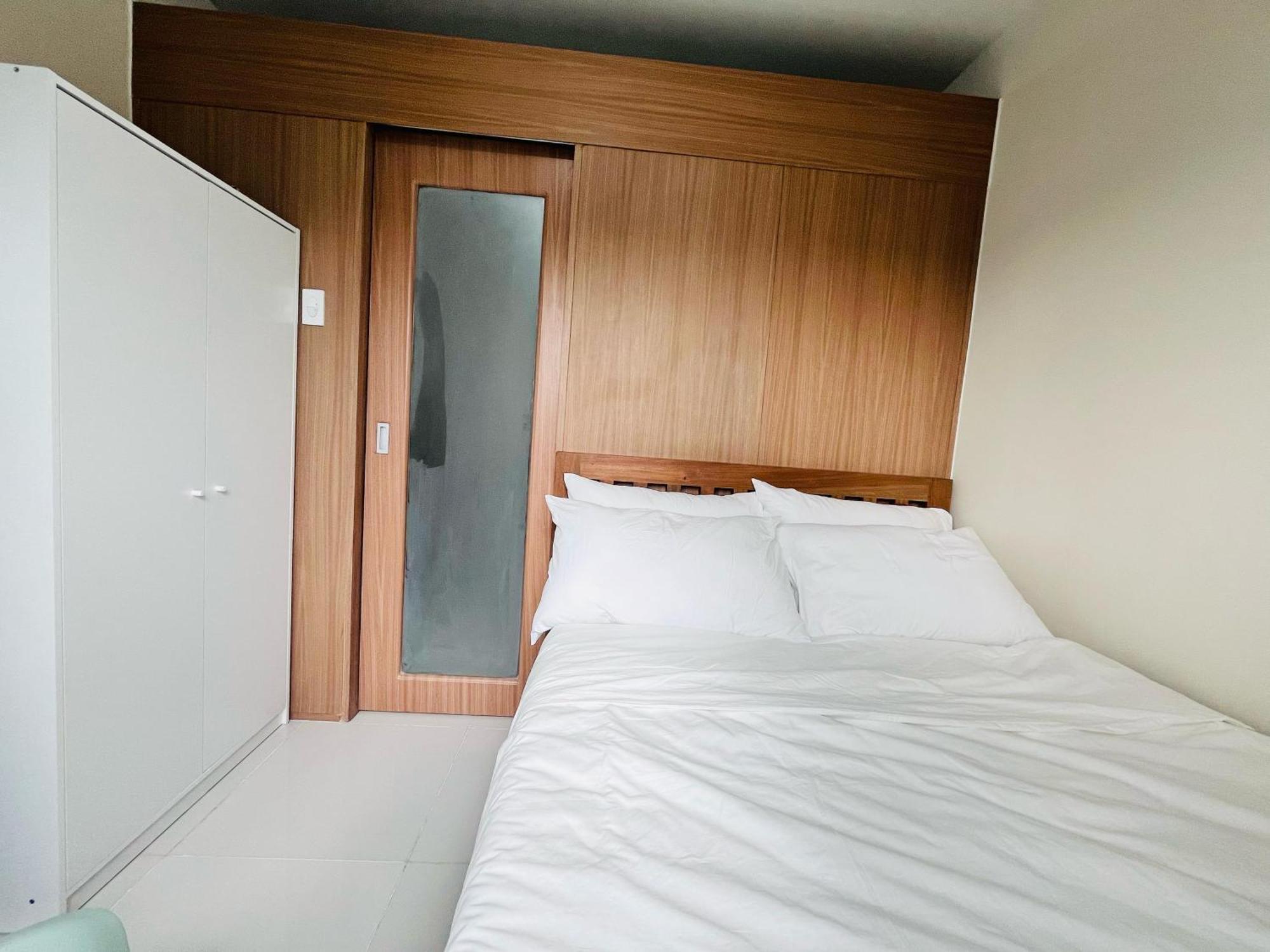 Modern Escape Near Moa And Airport With Balcony And Fast Wifi * Manila