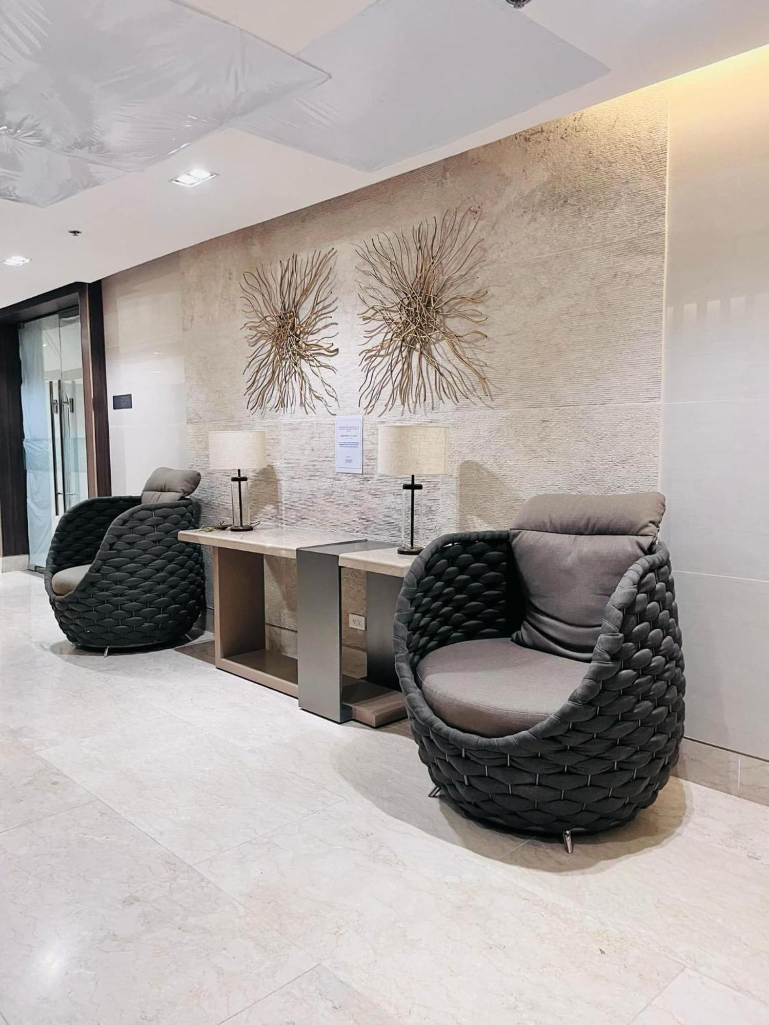 Apartment Modern Escape Near Moa And Airport With Balcony And Fast Wifi