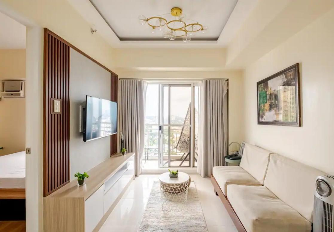 2 Bedroom With Parking Balcony Fully Furnished Free Wifi Pool